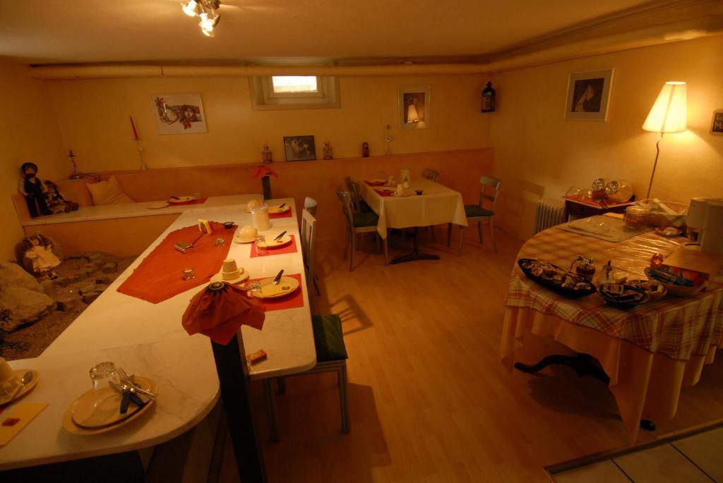 Victor'S Bed & Breakfast Maienfeld Exteriör bild