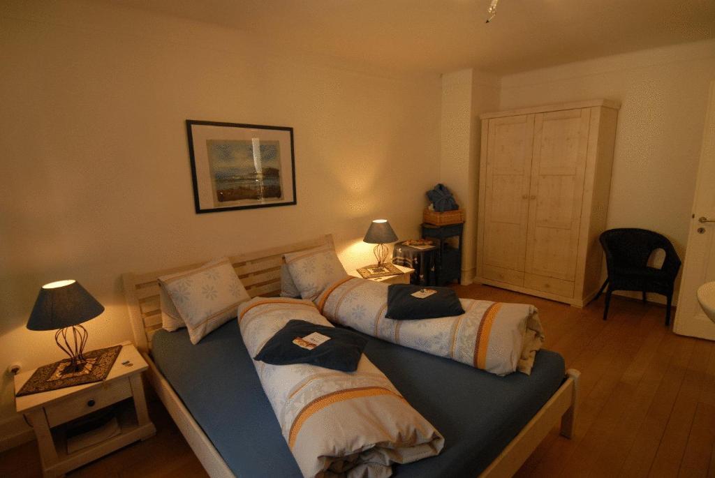 Victor'S Bed & Breakfast Maienfeld Rum bild